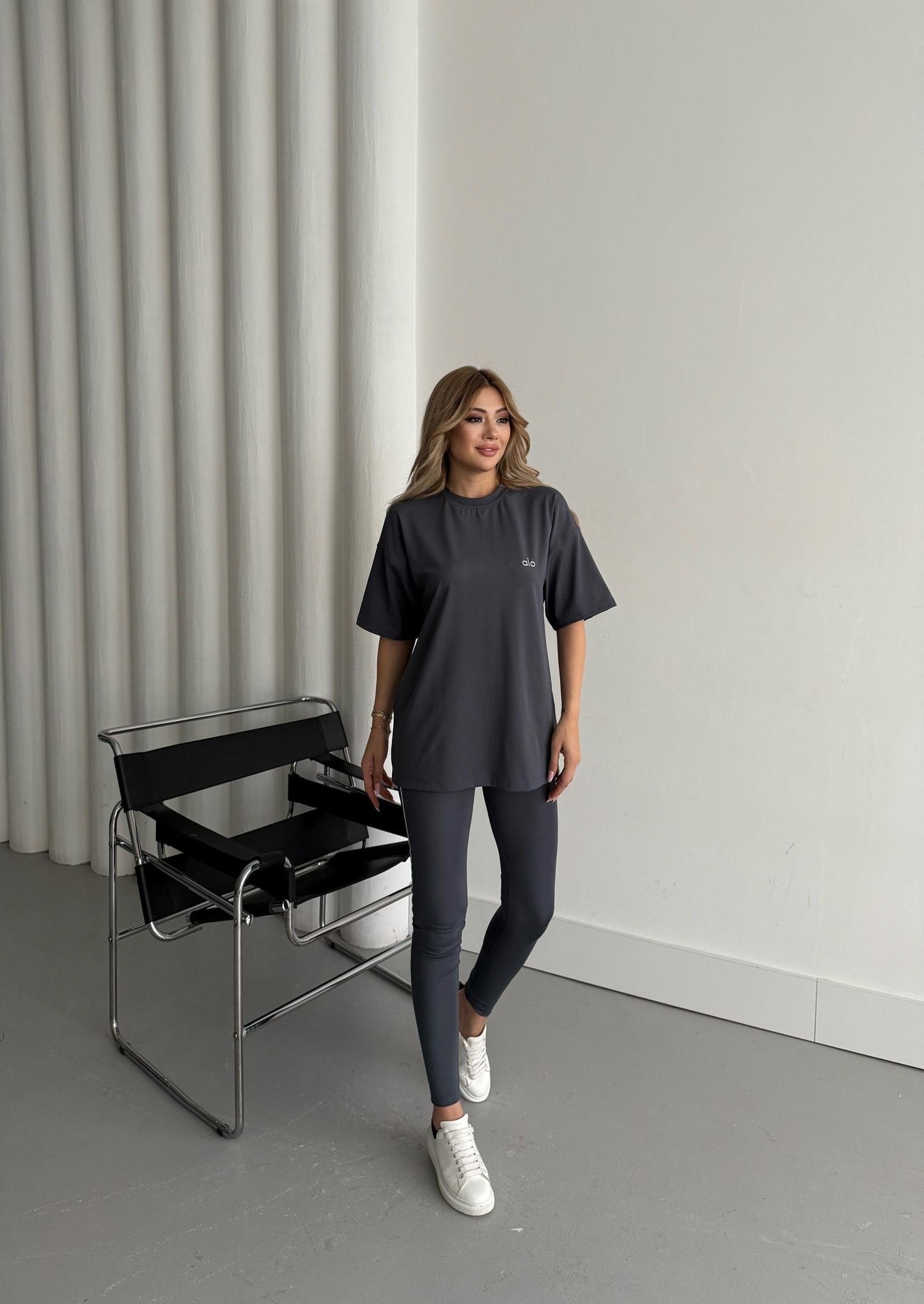 Active Wear Sports Set ALO Grey