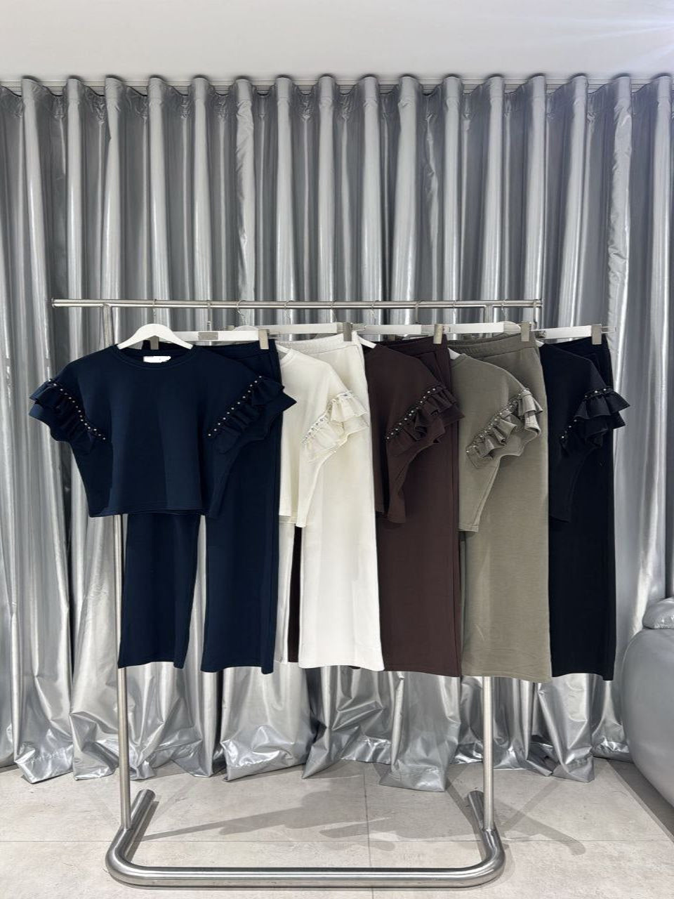 Stone Flutter Lounge Set
