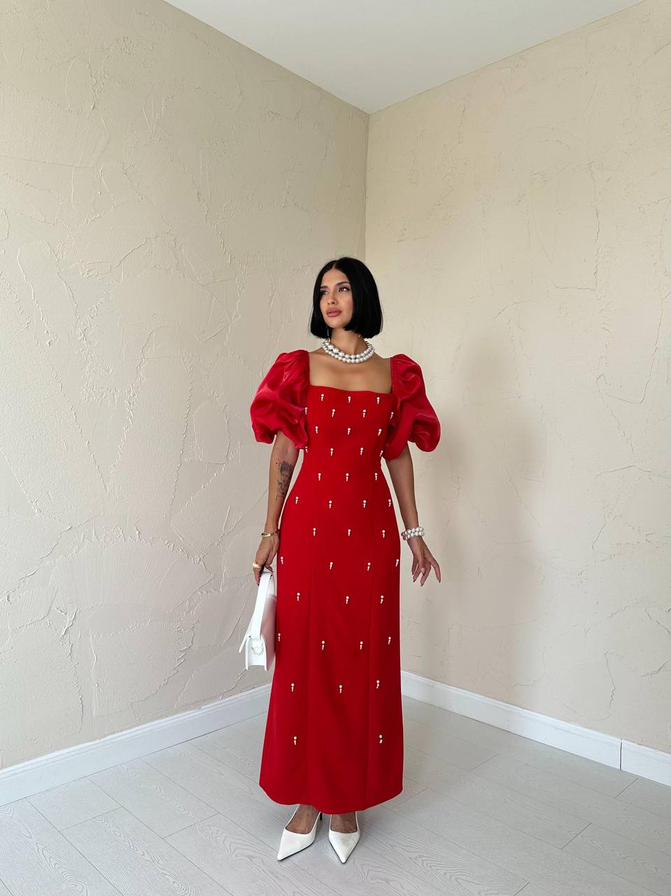 Pearl Embellished Fitted Dress Red