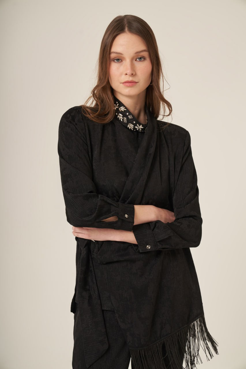 Zaria Embellished Wrap Set Black