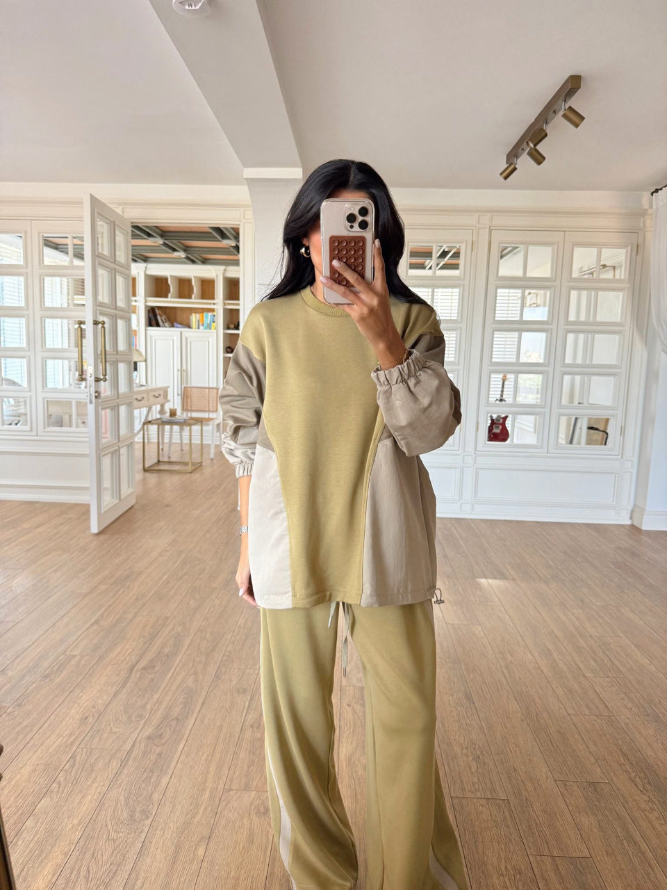 Butter Green Contrast Lounge Set