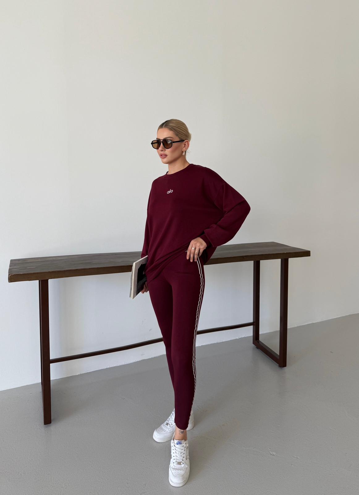 Off-Duty Luxe Crew Set with Headband Burgundy