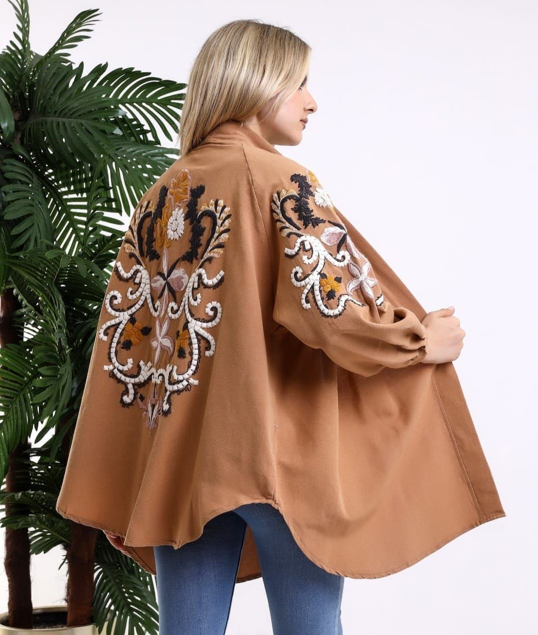 Embroidery Floral Cotton Kimono Tan