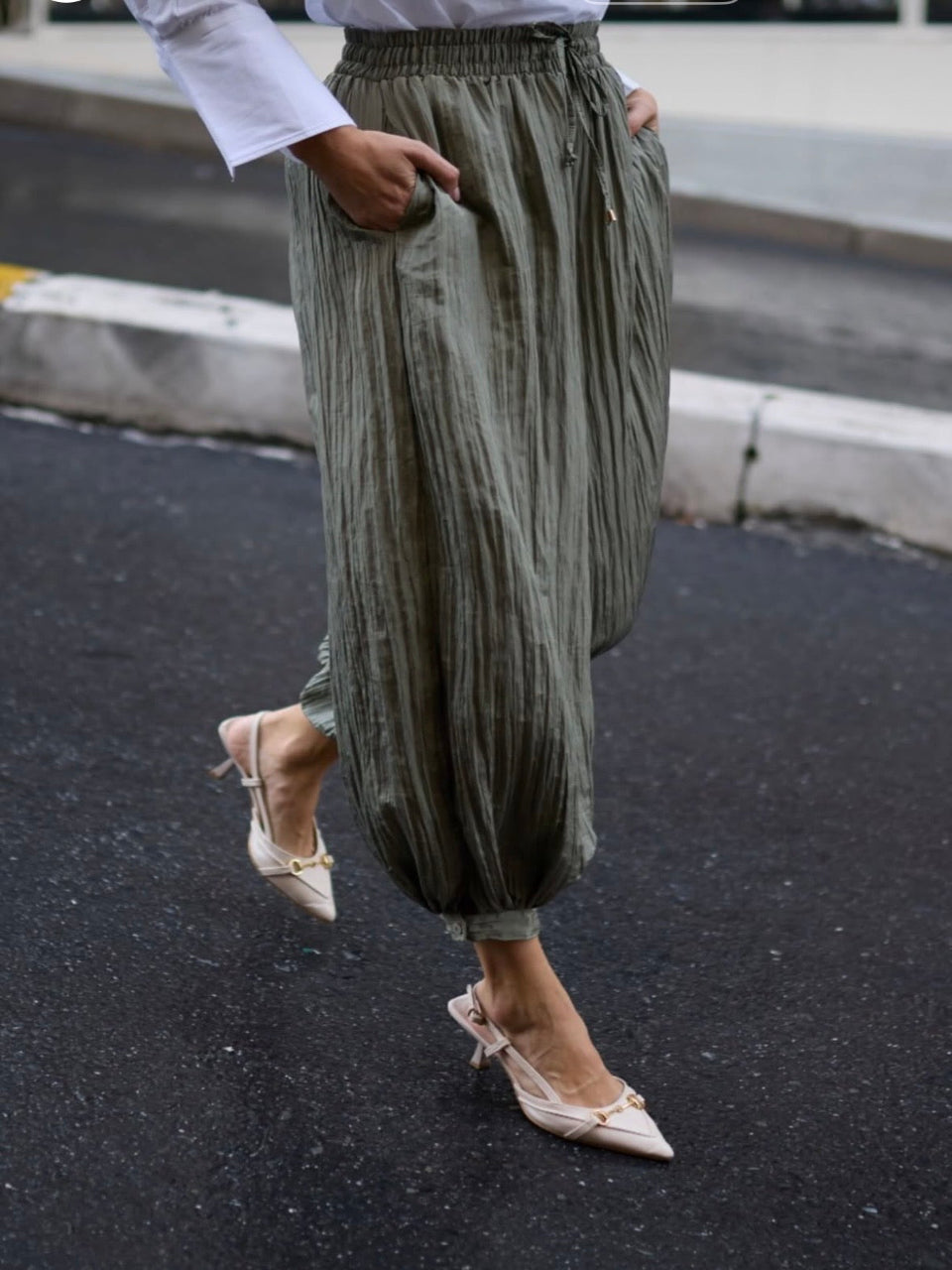 Crinkled Fabric Harem Pants with Drawstring Waist Green