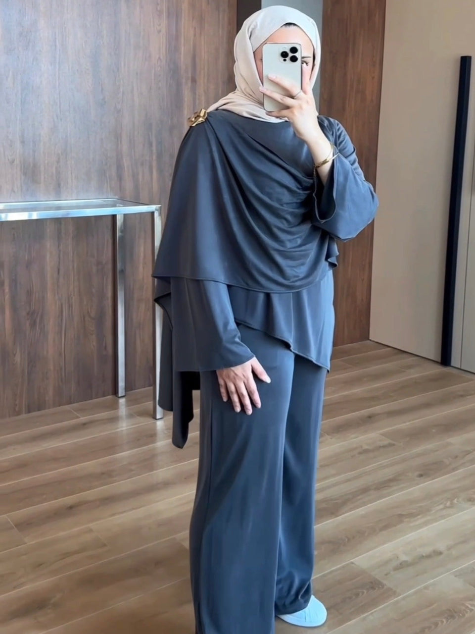 The Serene Drape Modal Set Anthracite