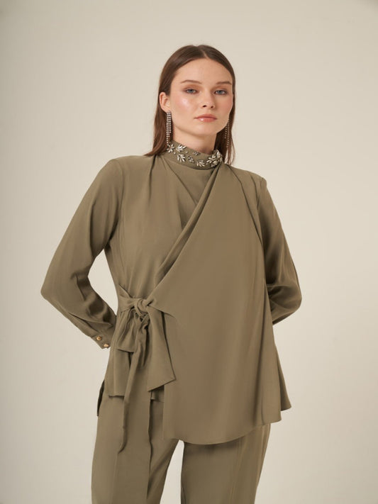 Embellished Neck Draped Overlay Modest Set Green