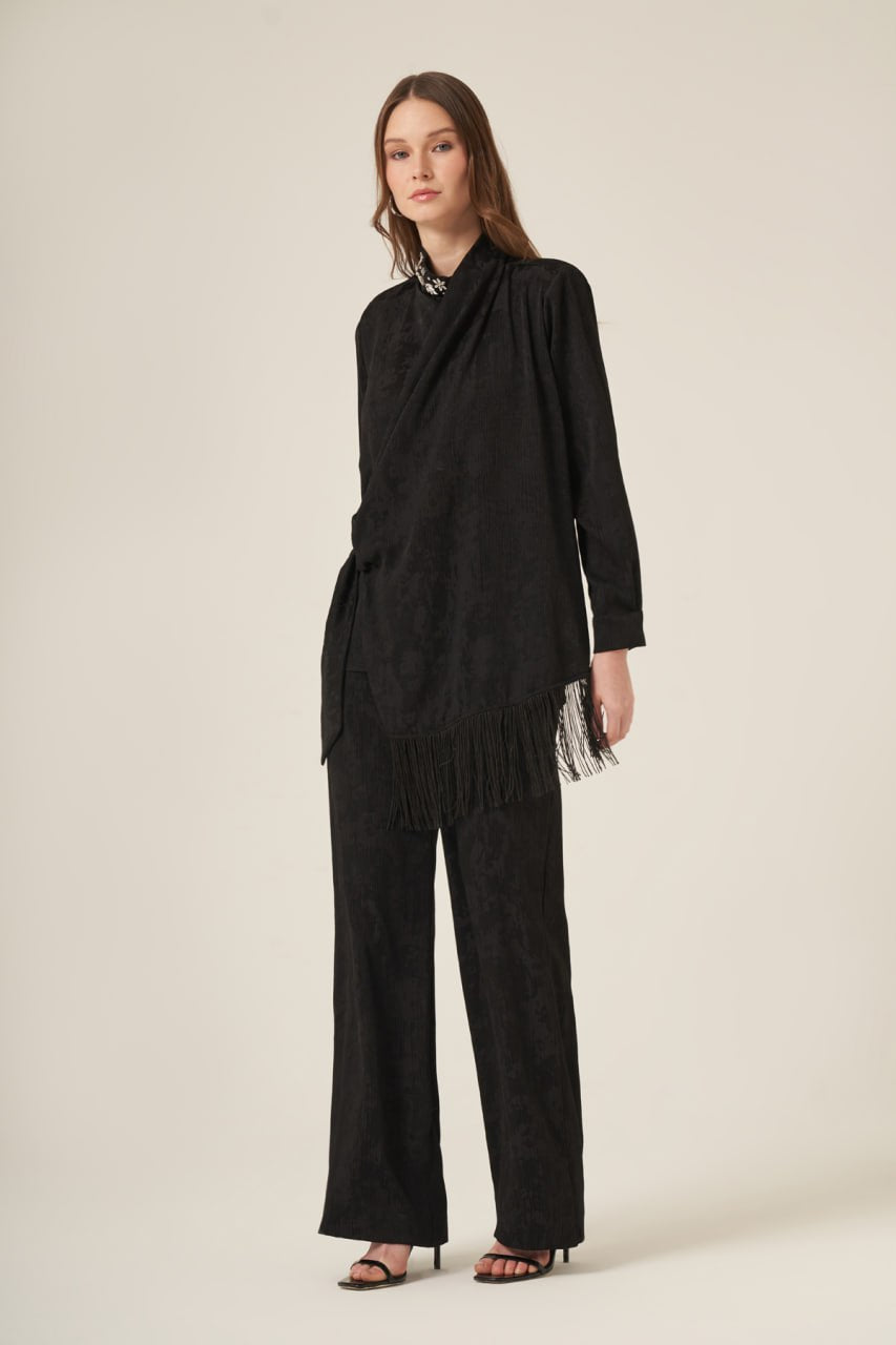 Zaria Embellished Wrap Set Black