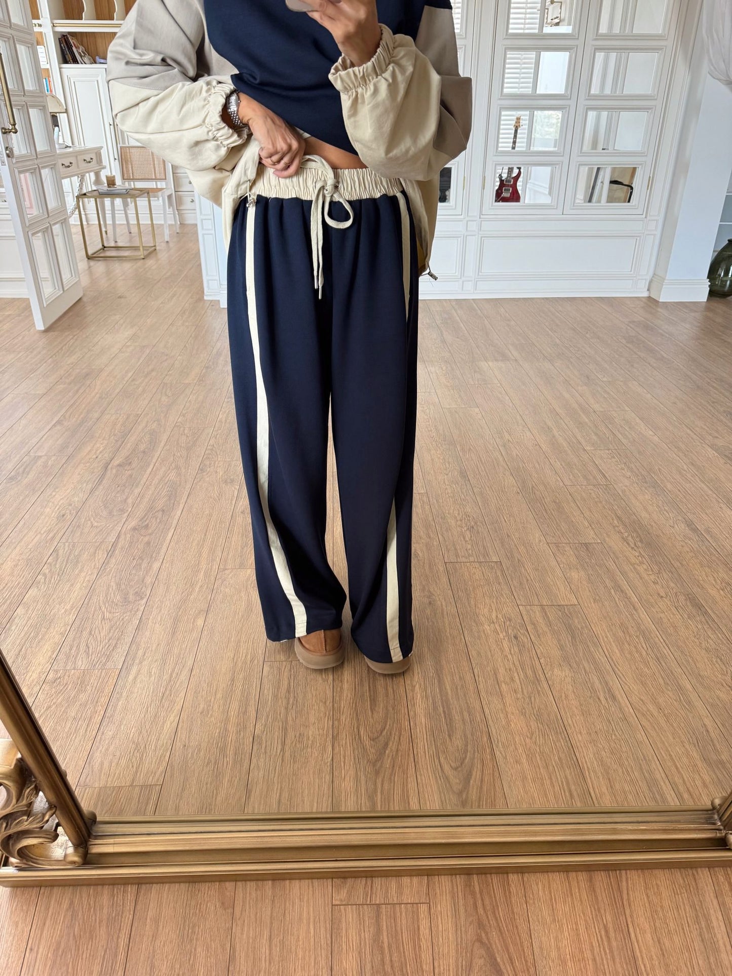 Navy Contrast Lounge Set