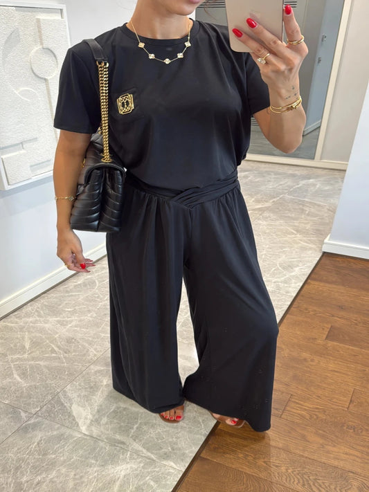 Gold Detailed T-Shirt & Pants Set Black