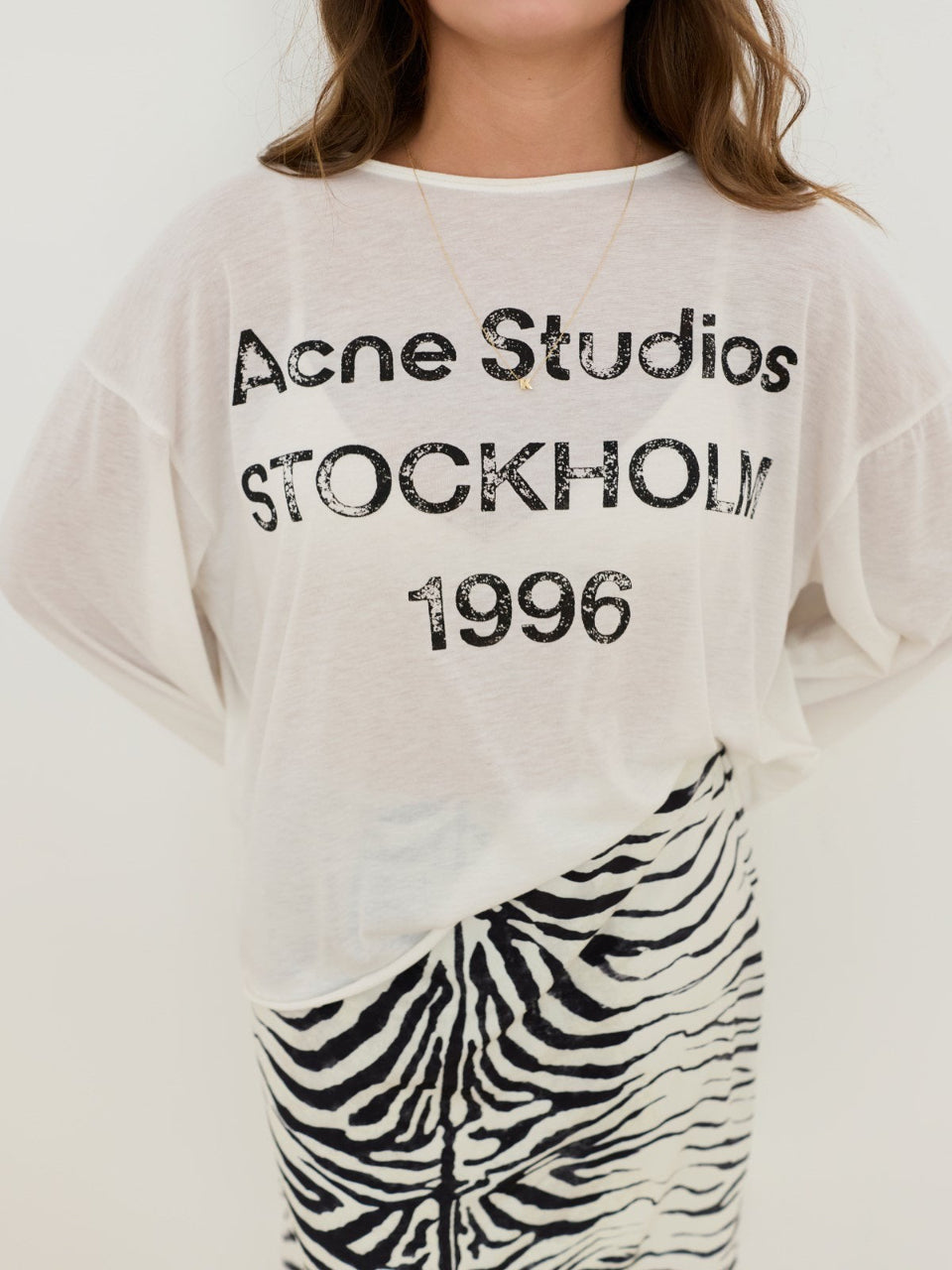 Stockholm White Statement Tee STD (10 day waiting period)