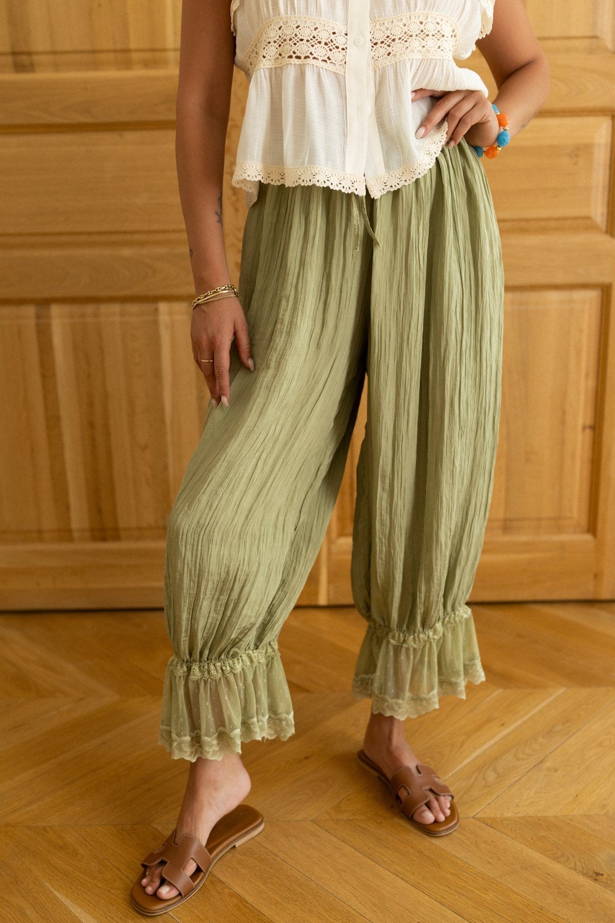 The Siena Lace Pants Pistachio