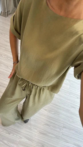 Silk-Textured Premium Set Olive