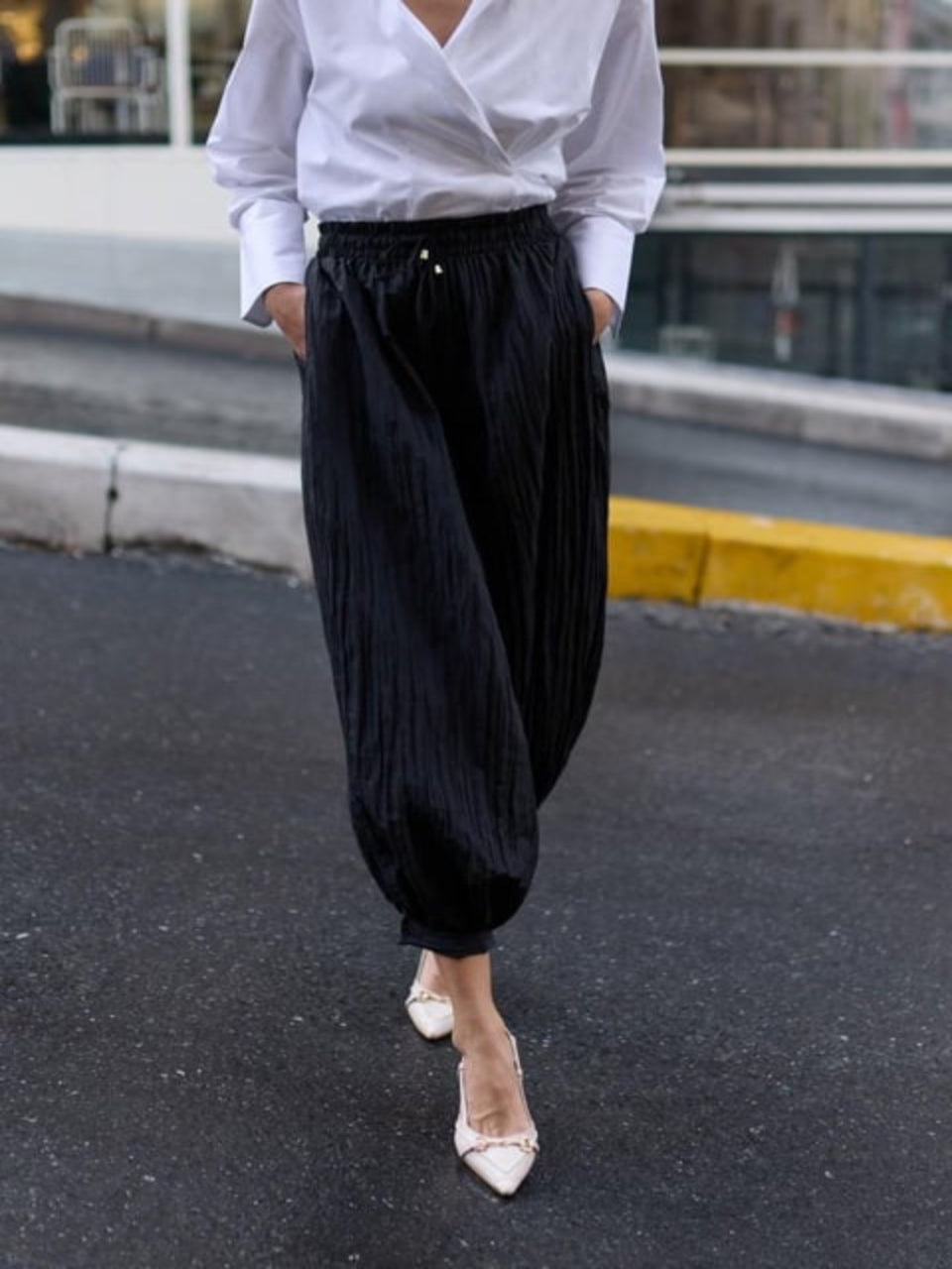 Crinkled Fabric Harem Pants with Drawstring Waist Black