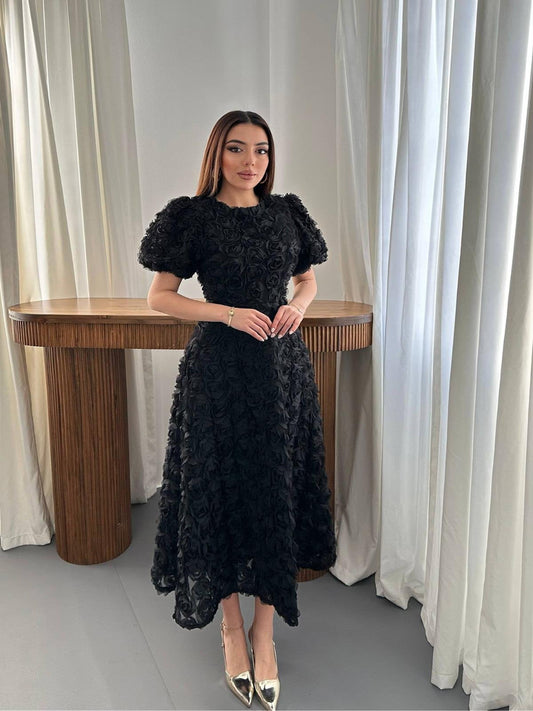 The Roselle Bloom Midi Dress Black