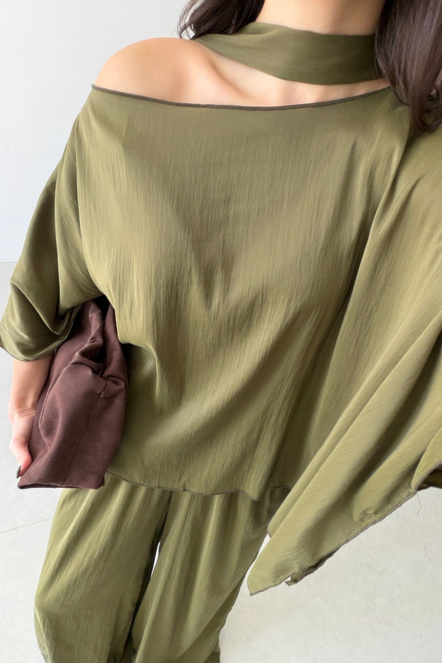 Élan Scarf Drape Set Sage